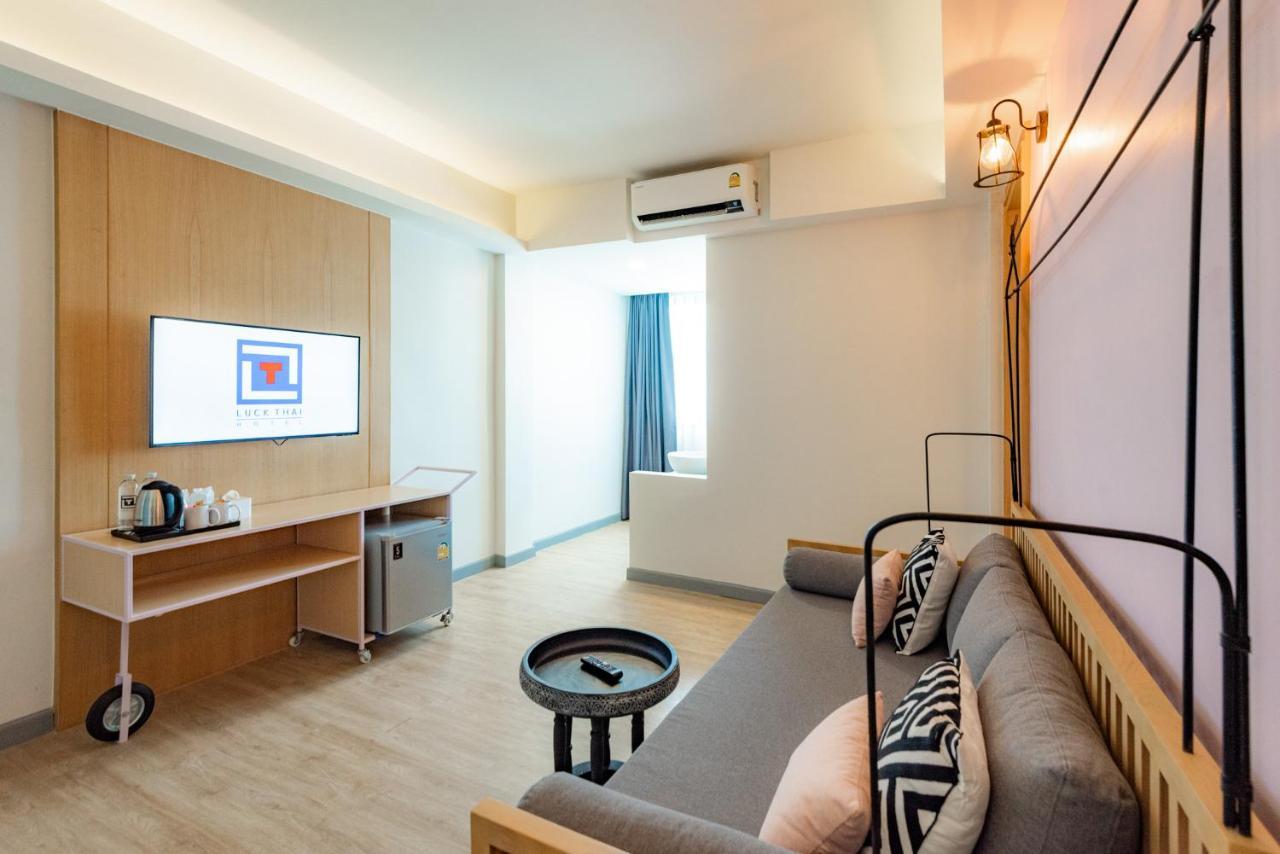 Luck Thai Hotel Чіангмай Екстер'єр фото